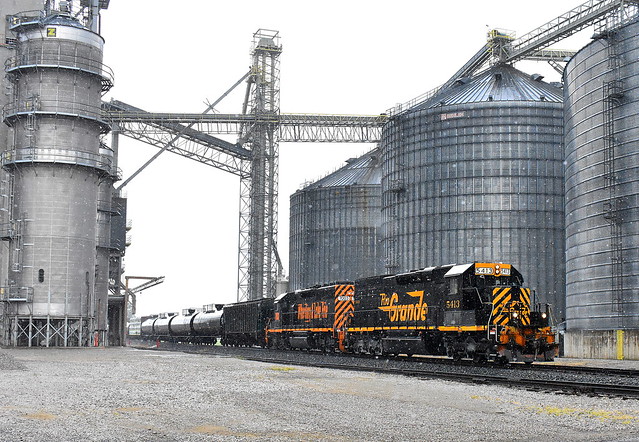 Wheeling and Lake Erie at Clarksfield Grain