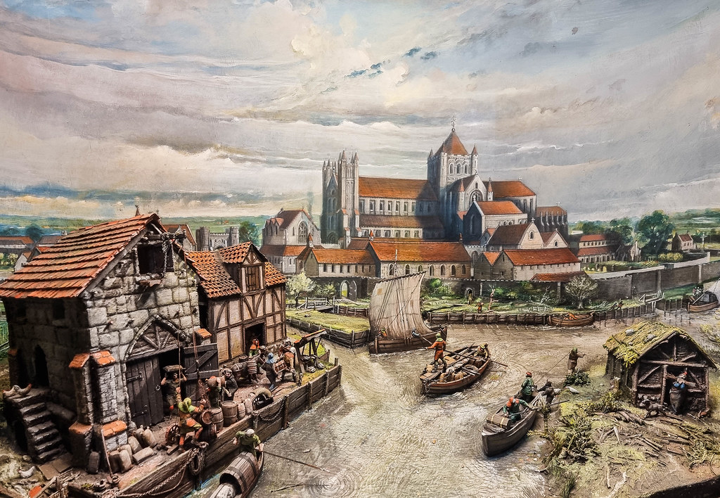 A painting of what the Reading Abbey used to look like, raising on three different levels, on the river bank. This is a photo of a painting in the Museum of Reading.