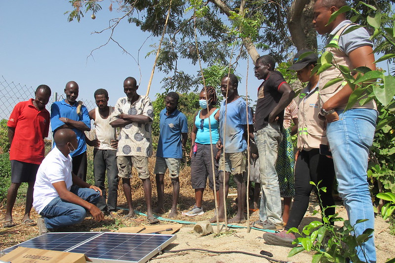 Solar-powered irrigation pumps are emerging as an attractive, affordable solution for smallholders in northern Ghana. Photo credit: Thai Thi Minh/IWMI.
