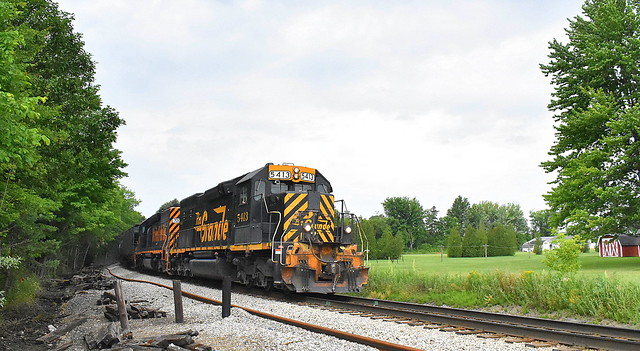 Rio Grande unit at Quarry Road on the Wheeling and Lake Erie