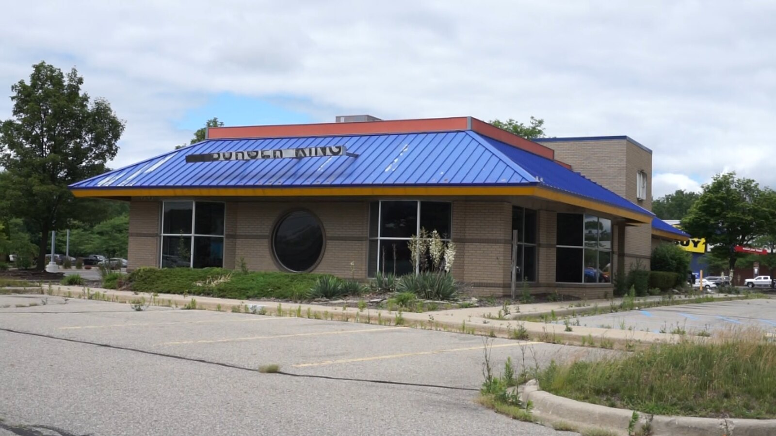 Development Updates to the Former Burger King Location on 2010 W Grand River