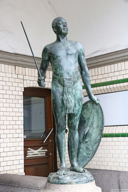 Statue at Afrikahaus