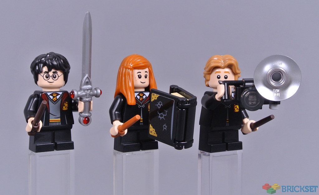 LEGO MOC Tom Riddle's Diary and Basilisk Fang by iprice