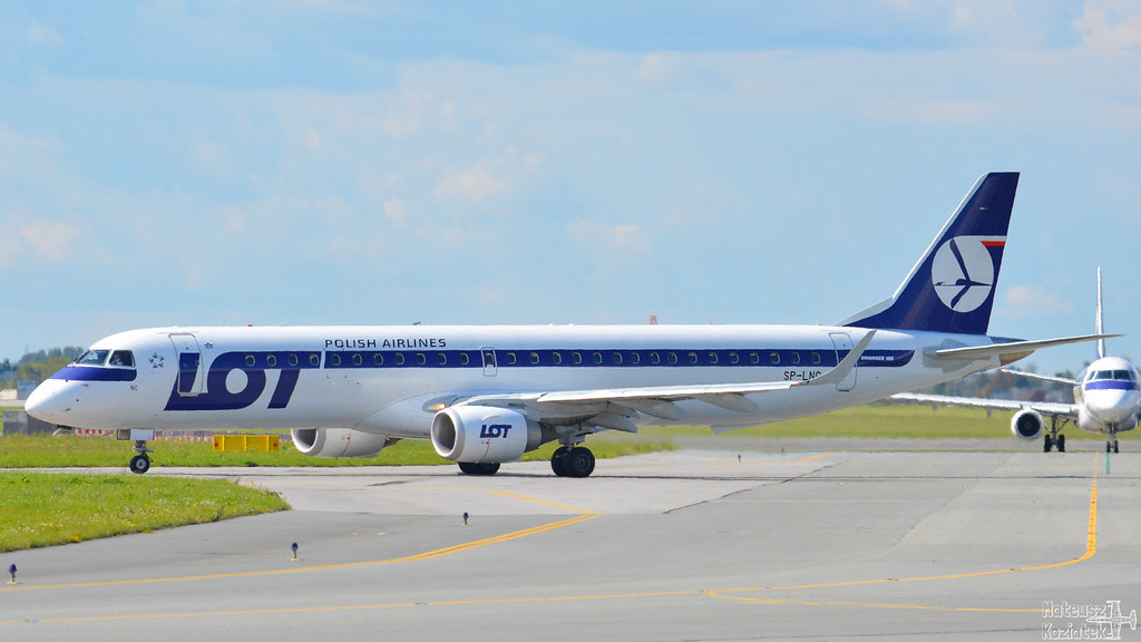 LOT Polish Airlines​ 🇵🇱️ Embraer ERJ-195 SP-LNC