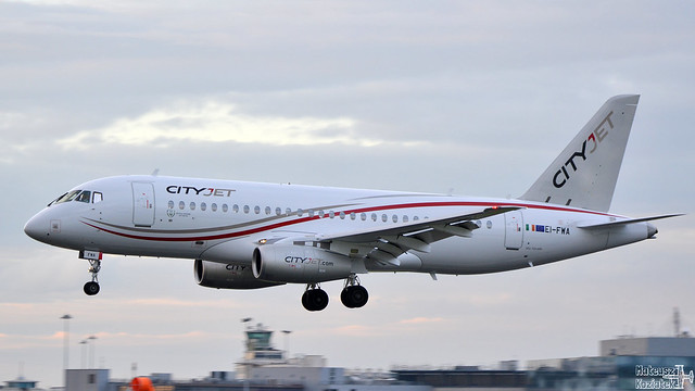 CityJet 🇮🇪 Sukhoi Superjet 100 EI-FWA
