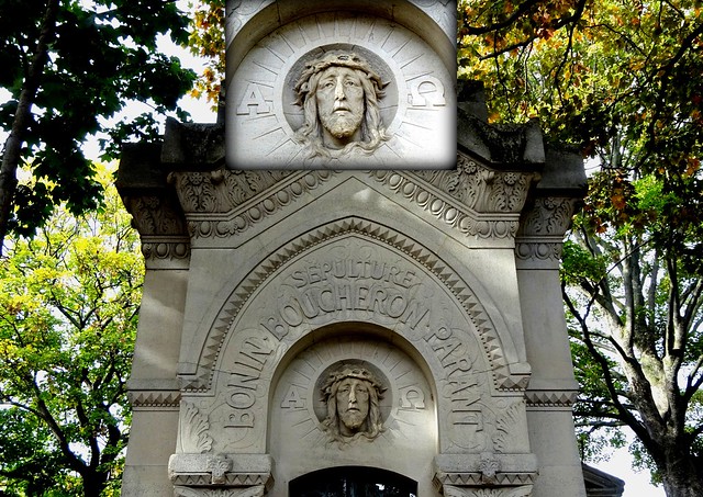 Monument Funéraire