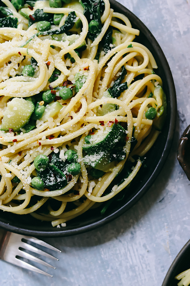 Creamy Bucatini with Zucchini, Peas, and Spinach