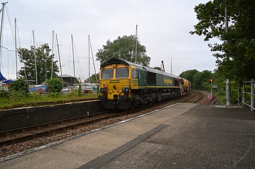 Freightliner 66538 trailing with 66538 leading on a rake of Autoballasters, working 04.50 Halesworth - Whitemoor, passing through Woodbridge. 07 07 2021 | by pnb511