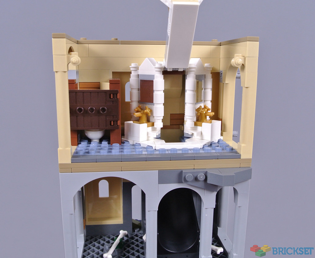 LEGO Harry Potter Hogwarts: Polyjuice Potion Mistake 76386 Moaning Myrtle's  Bathroom with Ron Weasley and Hermione Grainger Minifigures, Gift Idea for