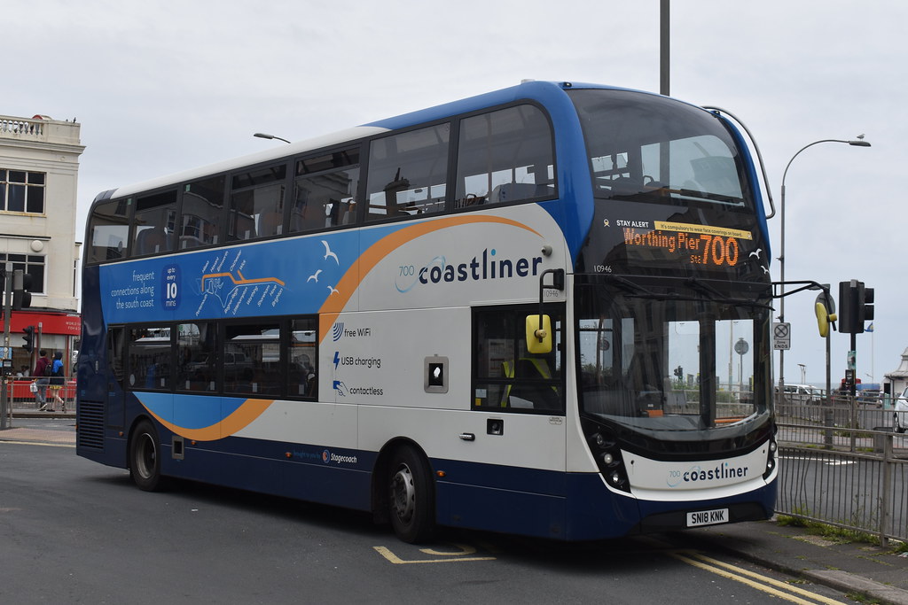 10946 SN18 KNK Stagecoach South