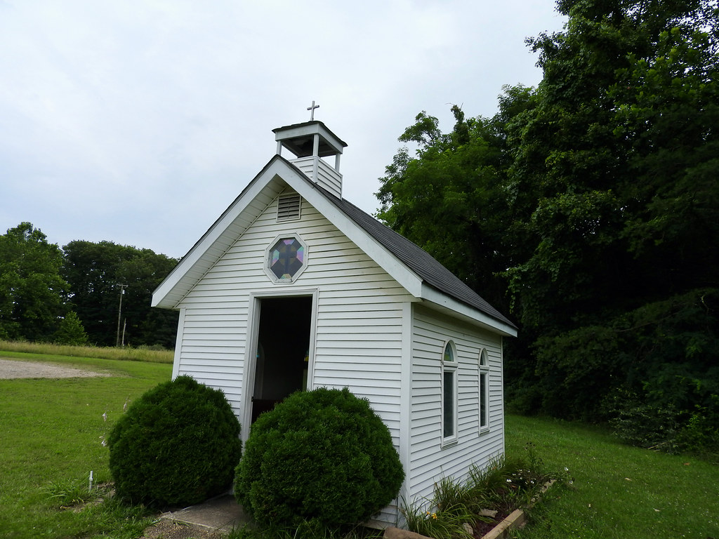The Healing Chapel in Ohio. Photo by howderfamily.com; (CC BY-NC-SA 2.0)
