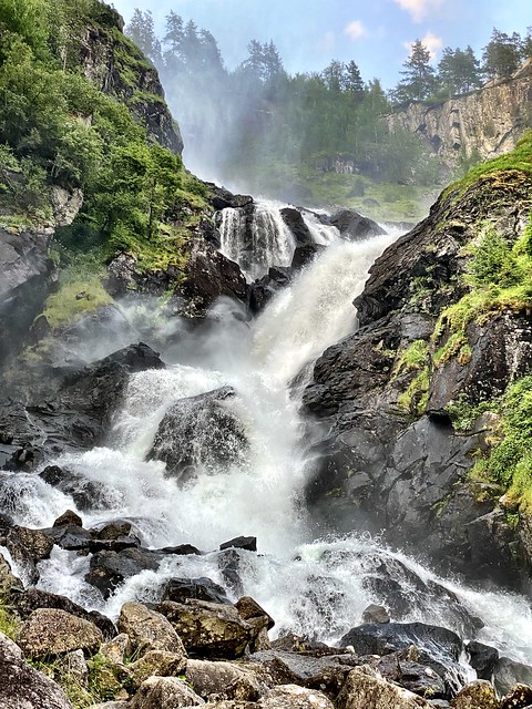 Låtefoss -|- Waterfall