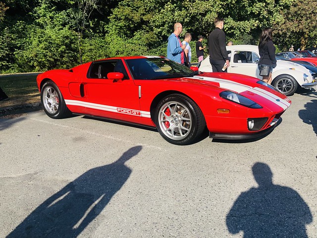 2005 Ford GT (1)