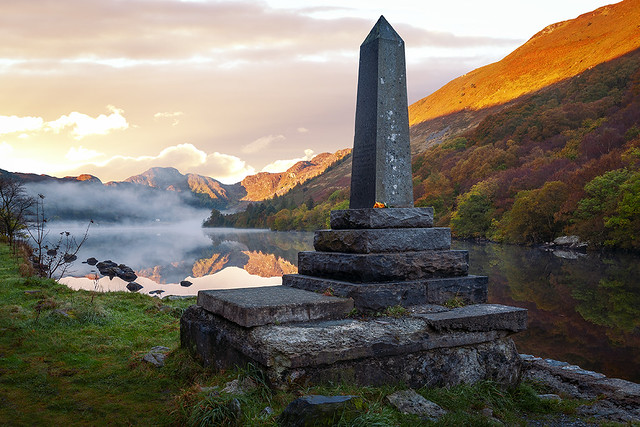 Monument, Llyn Crafnant, Snowdonia, Wales