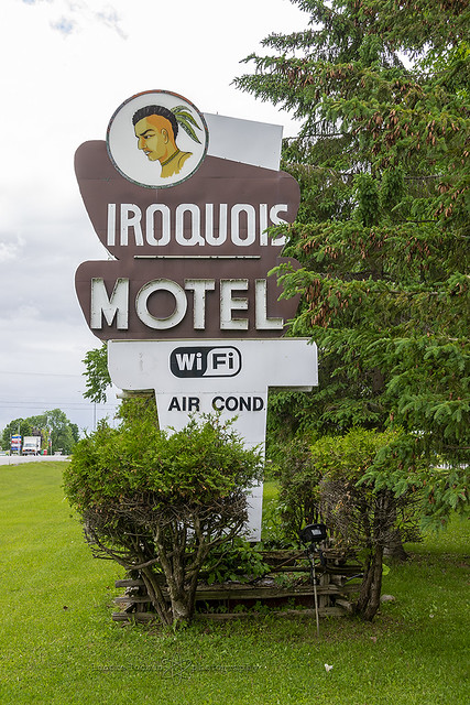 iroquois motel