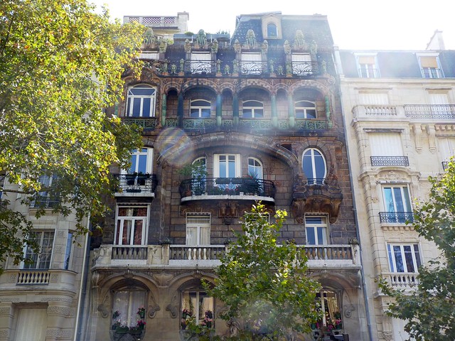 Apartment living in Paris.