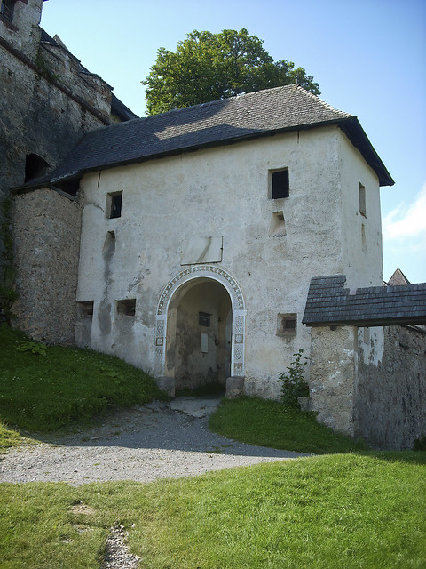 Gate to Castle