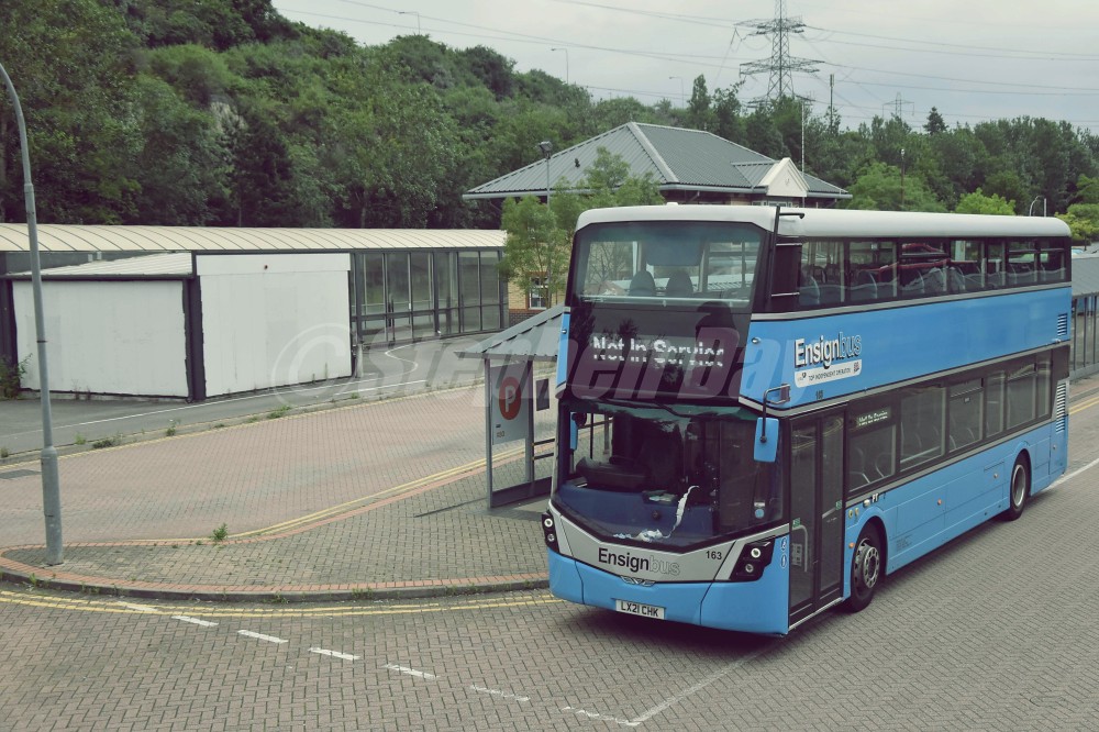 121 Ensignbus LX21CHK Wrightbus StreetDeck ordered by Arri… | Flickr