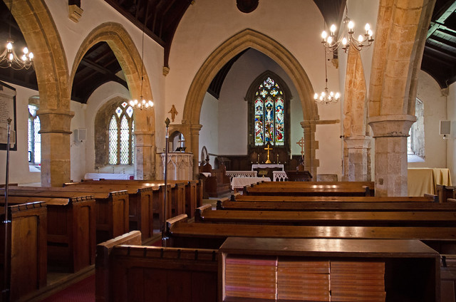 Wootton, St. Andrew, interior to east