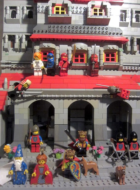 Classic Castle: assassination attempt on Kingdom Dignities and Royals by the town-hall building by Ninjago Easterlings trying to wipe out the leaders of the triple-alliance (MoC LEGO toy vignette afol with minifigures) IMG_0004 (4)