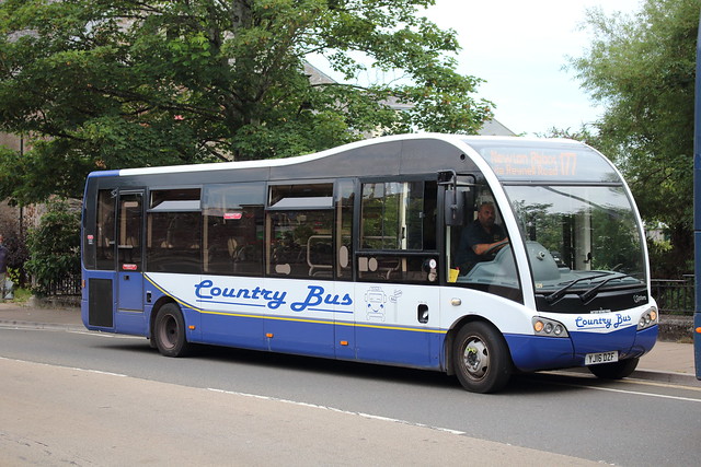 YJ16 DZF - Country Bus