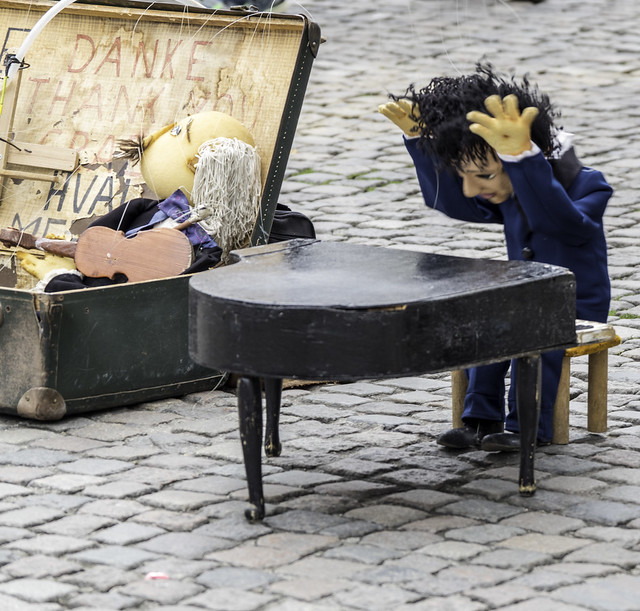 Doll playing the piano