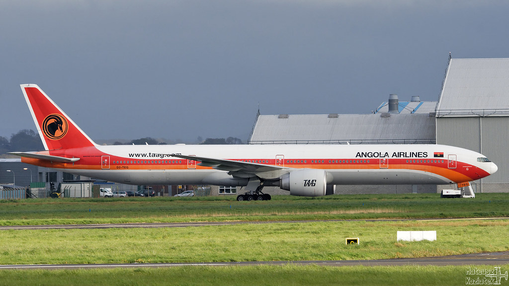 TAAG Angola Airlines 🇦🇴 Boeing 777-300 D2-TEG