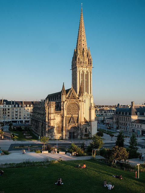 Église Saint-Pierre de Caen