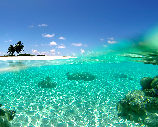Islas de Maldivas con aguas cristalinas, viajar barato al paraíso es posible