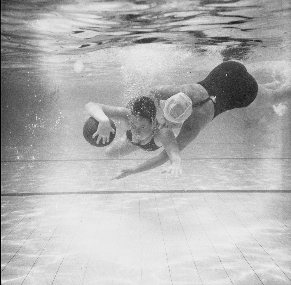 Water polo series at Olympic pool, 19 January 1941