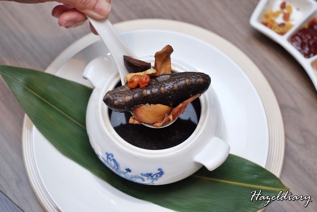 Si Chuan Dou Hua-Double Boiled Japanese Black Garlic Kanto Sea Cucumber Chicken Soup