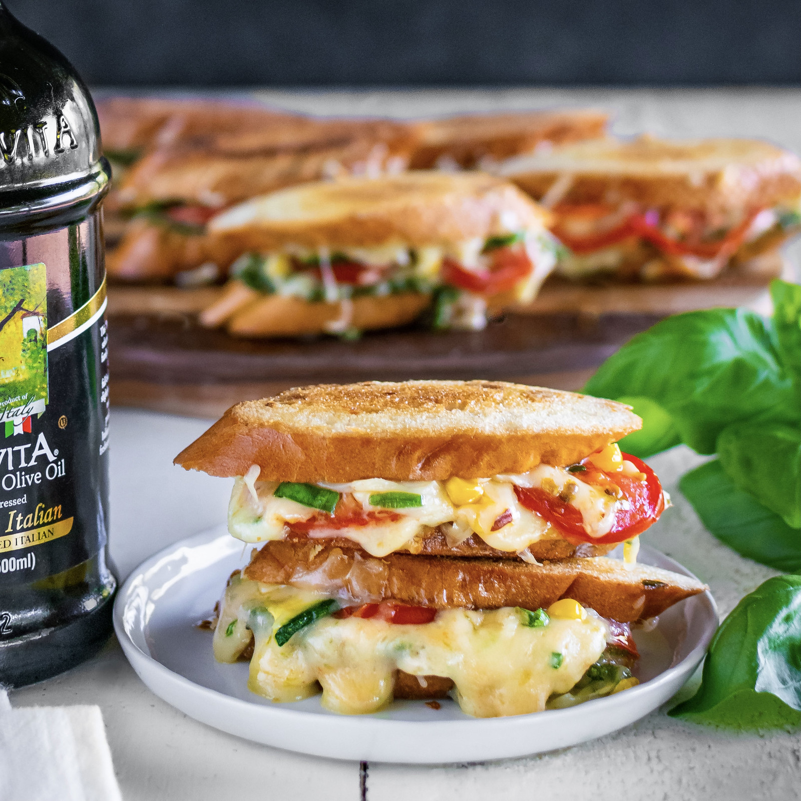 grilled cheese crostini melts