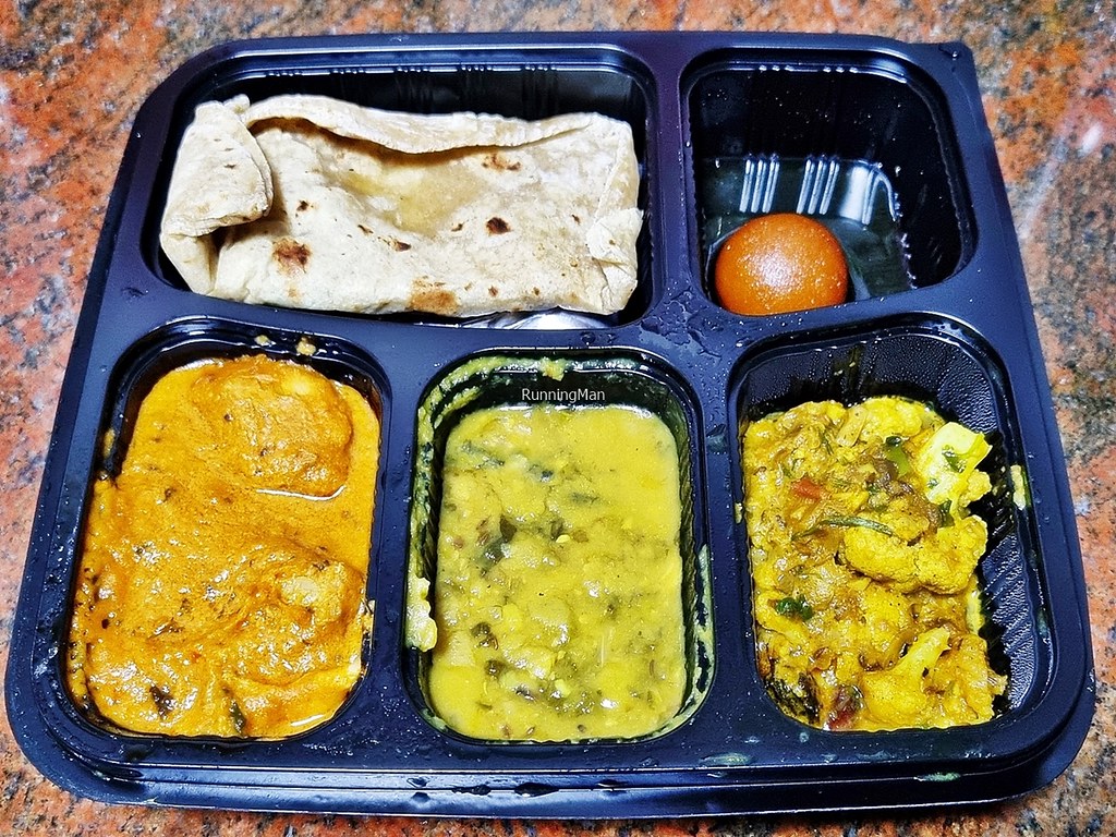 Non Veg Roti Set - Butter Chicken, Gobi Masala, Dal Palak, Phulka, Gulab Jamun