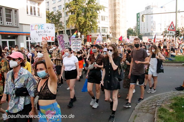 24.07.2021 Berlin-Kreuzberg 0059 antisemitischer QueerPride