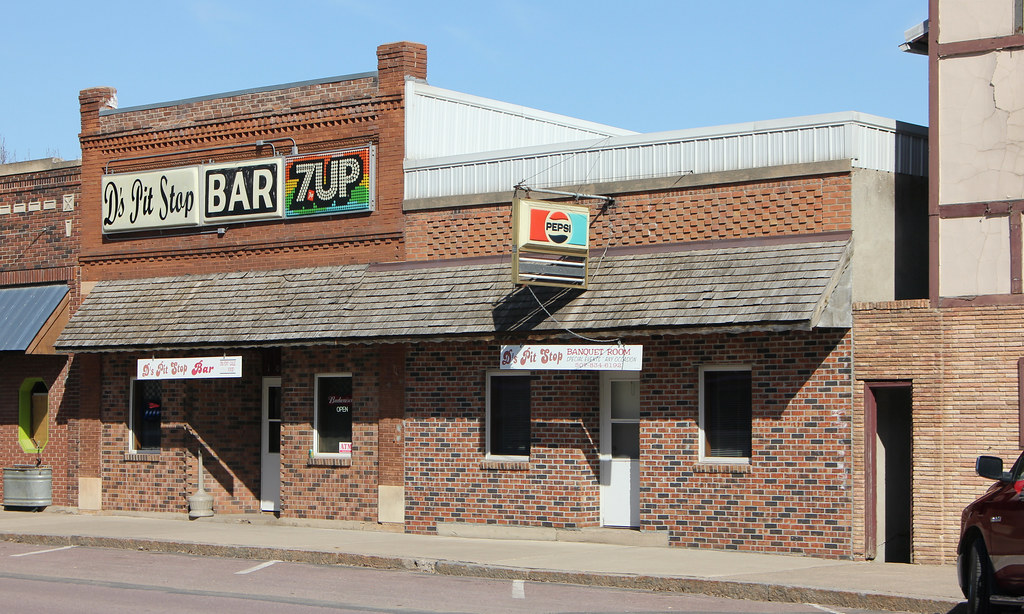 D's Pit Stop Bar - Gibbon, MN | Tom McLaughlin | Flickr