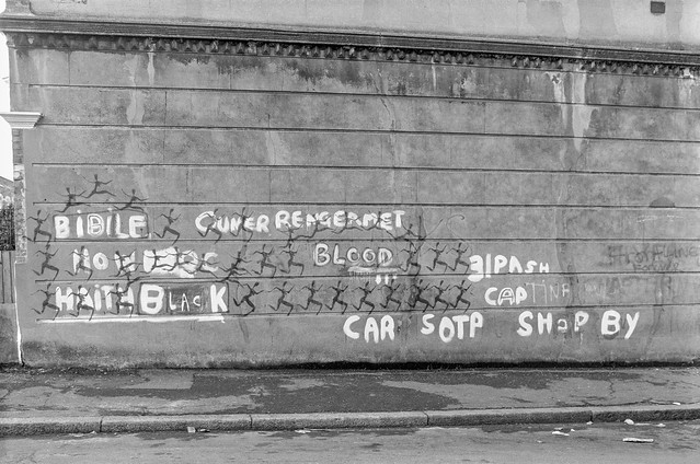 Graffiti, Leander Rd, Brixton Hill, Lambeth, 1991, 91-2f-15