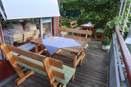 Unser Tisch im Außenbereich des Fischrestaurants "Fischerhütte Edwin"