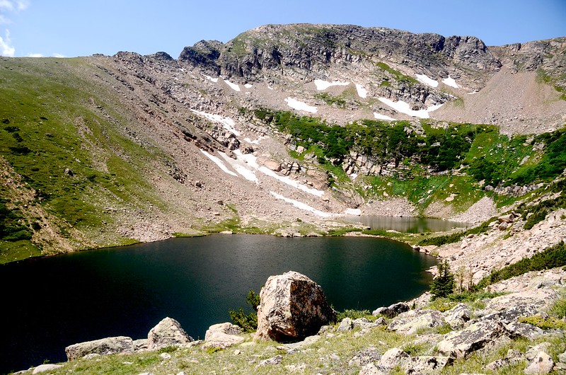 Looking down at Arapaho Lakes from it's north ridge