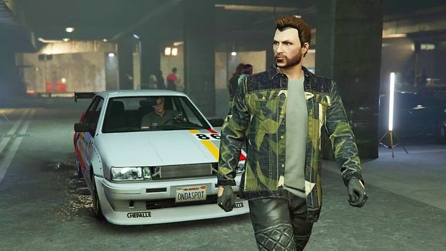 GTA On-line gamers are strolling in limitless circles to earn free stuff