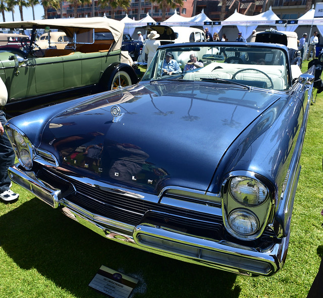 1957 Lincoln Premiere convertible