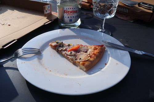 Probierstück der Pizza Diavolo meines Mannes
