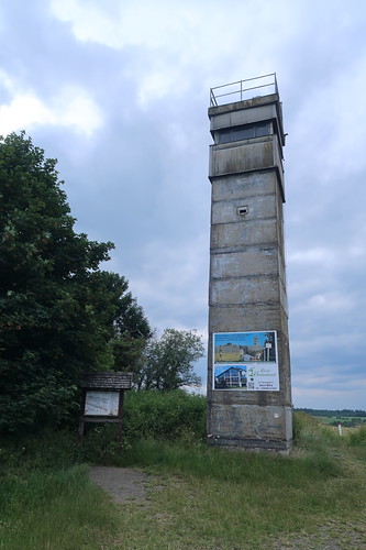 Ehemaliger Grenzwachturm am Drei-Länder-Eck am Schwarzen Moor