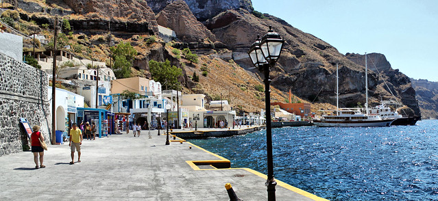 Reggie on Santorini waterfront_edited-1