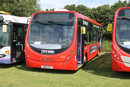 First Hampshire & Dorset 47671 SN15ACY