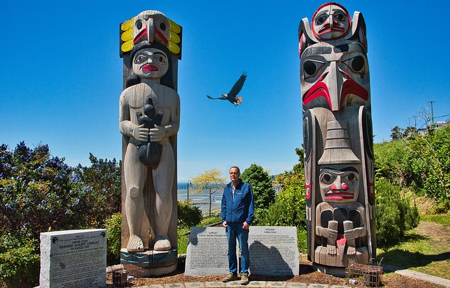 2021 - Vancouver  - White Rock - Totem Plaza at Lions Lookout Park