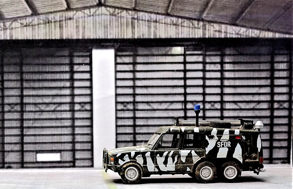 Range Rover Fire Appliance - Military,