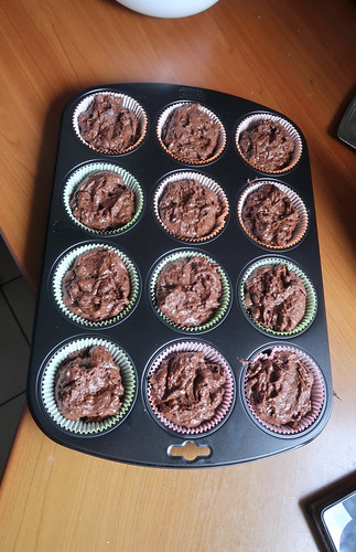 Schokoladenmuffins (bereit für den Backofen)