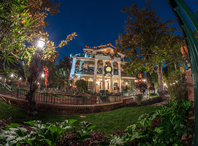 Haunted Mansion front yard