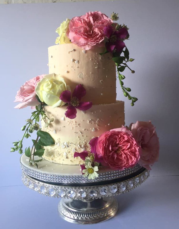 Cake by Jewels Cakes