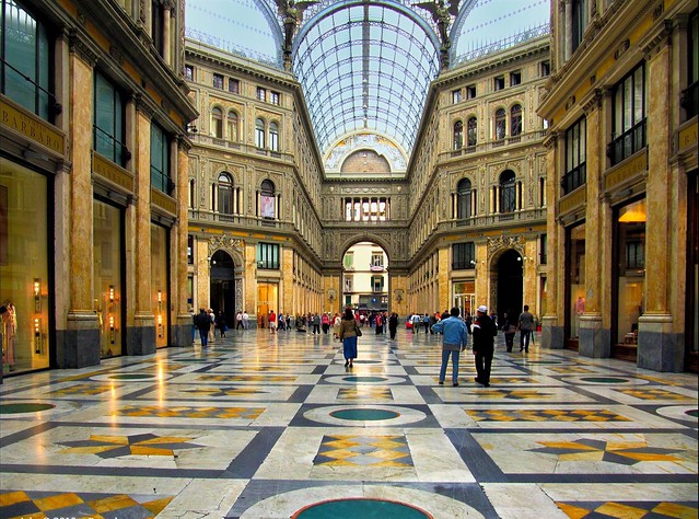 Naples -  Galleria Umberto  I - 1/2
